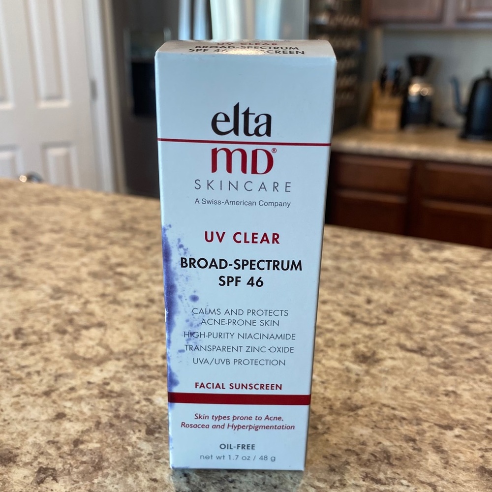 Elta MD UV Clear broad-spectrum SPF 46